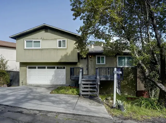 250 Prospect Dr, San Rafael