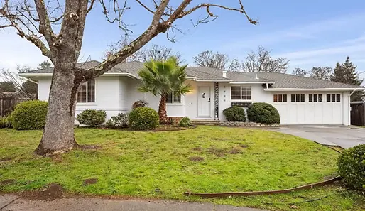 1444 Buchanan St, Novato