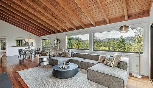 70 Black Log Rd, Kentfield